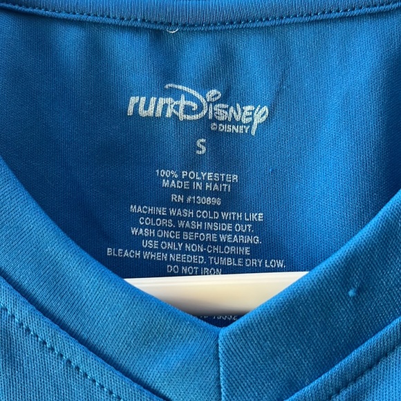 Moana Disney Princess 5K Run Sweat-wicking Tee Size Small 2020 - Picture 3 of 5